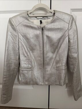 Chic Women's Silver Blazer